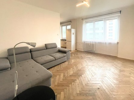 Pronájem bytu, 1+1, 35 m²