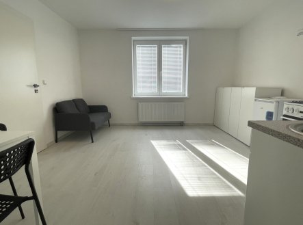 Pronájem bytu, 2+kk, 50 m²