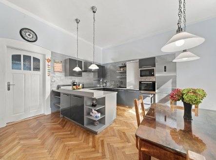 Prodej bytu, 3+kk, 121 m²