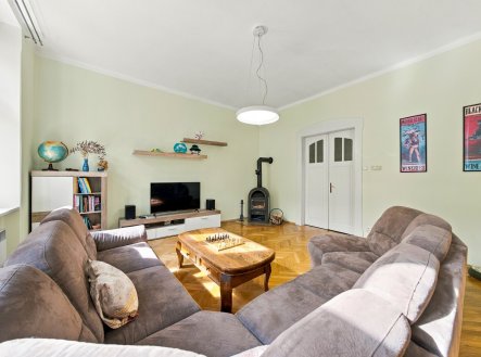Prodej bytu, 3+kk, 121 m²