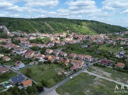 Prodej pozemku pro bydlení, 674 m²