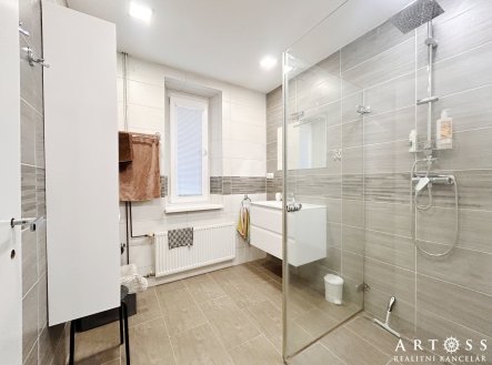Pronájem bytu, 3+kk, 75 m²