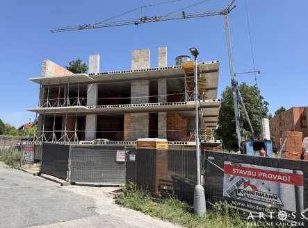 Prodej bytu, 2+kk, 63 m²