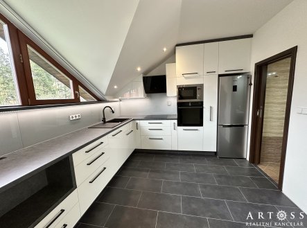 Pronájem bytu, 3+kk, 68 m²