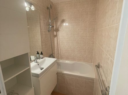 Pronájem bytu, 2+kk, 40 m²