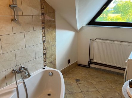 Pronájem bytu, 1+kk, 42 m²