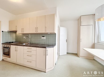 Pronájem bytu, 2+1, 60 m²