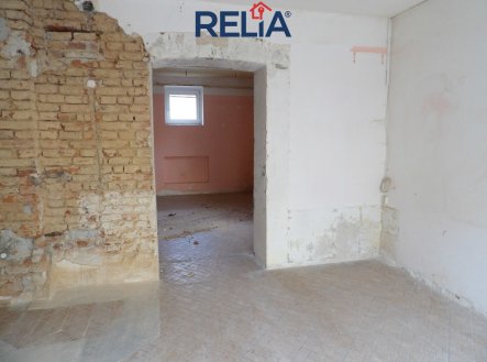 Pronájem obchodní prostory, 65 m²
