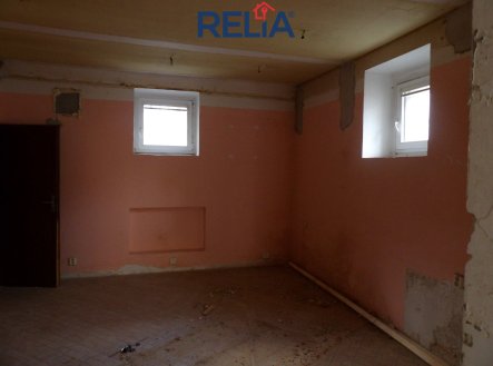 Pronájem obchodní prostory, 65 m²