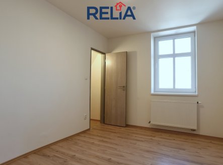 Pronájem bytu, 2+kk, 42 m²