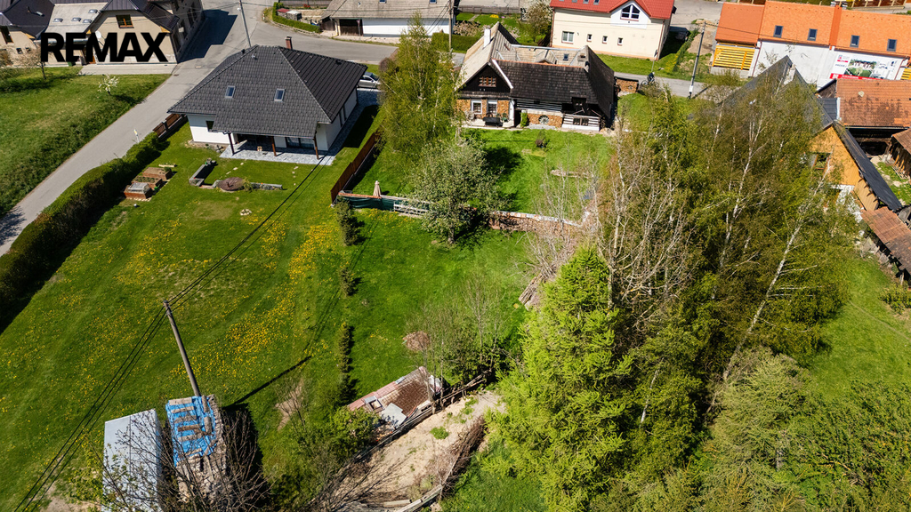 1. Letecký pohled na nemovitosti
