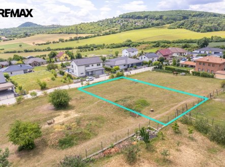 Prodej pozemku pro bydlení, 1 042 m²