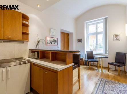 Prodej bytu, 2+kk, 42 m²