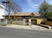 Pronájem obchodní prostory, 750 m²