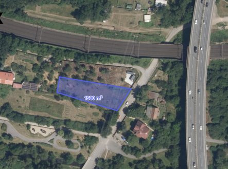 Prodej pozemku pro komerční výstavbu, 1 500 m²