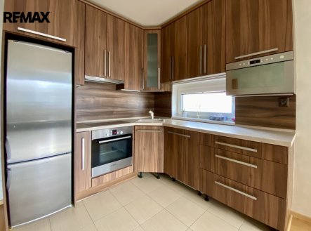 Pronájem bytu, 2+kk, 53 m²
