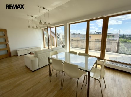 Prodej bytu, 3+kk, 83 m²