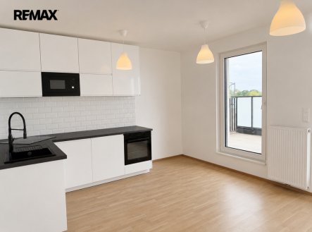 Pronájem bytu, 1+kk, 44 m²
