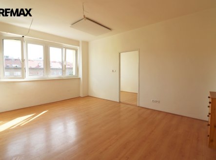 Pronájem bytu, 2+kk, 40 m²