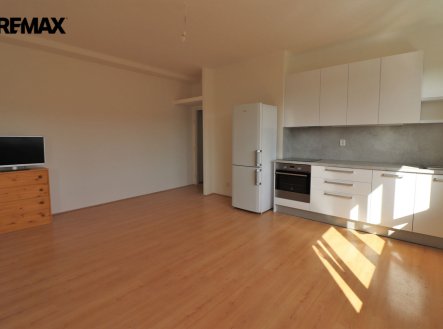 Pronájem bytu, 2+kk, 40 m²