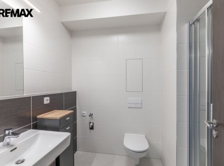 Pronájem bytu, 1+kk, 27 m²