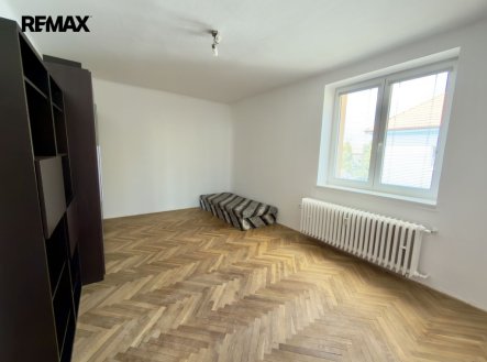 Pronájem bytu, 3+1, 79 m²
