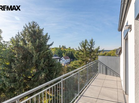 Pronájem bytu, 1+kk, 38 m²