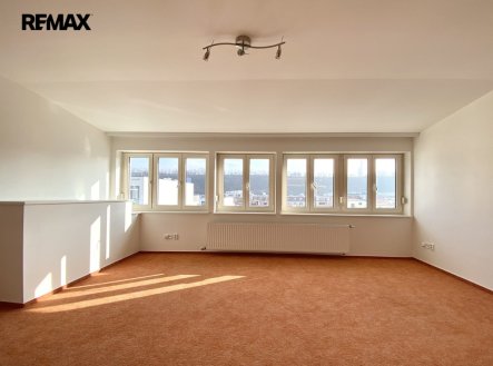 Pronájem bytu, 4+kk, 171 m²