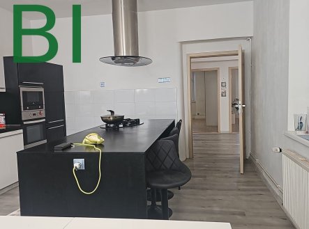 Pronájem bytu, 3+1, 105 m²