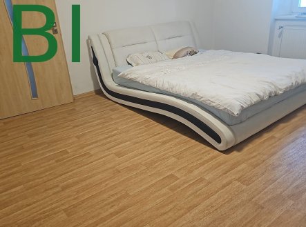 Pronájem bytu, 3+1, 105 m²
