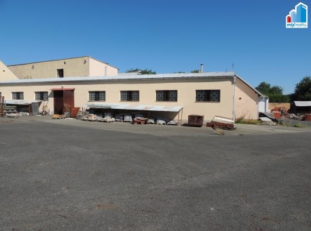 Prodej komerčního objektu, průmyslový areál, 6 057 m²