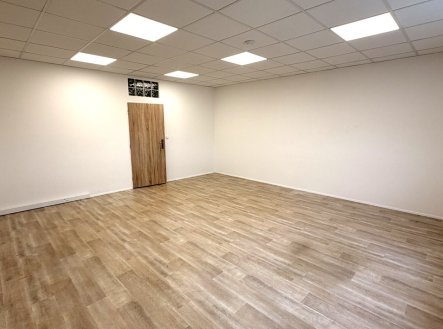 Pronájem kanceláře, 28 m²