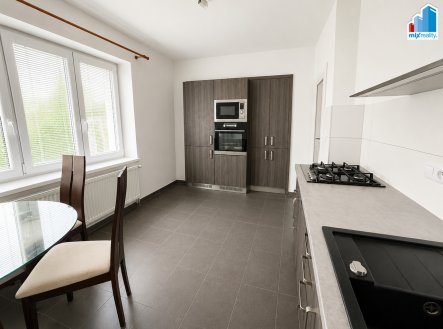 Pronájem bytu, 2+1, 55 m²
