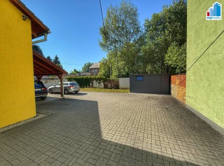 Pronájem bytu, 3+kk, 110 m²