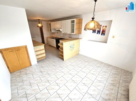Pronájem bytu, 4+1, 155 m²