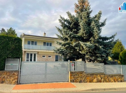 Prodej domu/vily, 261 m²