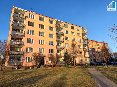 Prodej bytu, 2+1, 77 m²