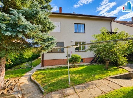 Pronájem bytu, 3+1, 861 m²