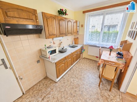 Pronájem bytu, 3+1, 861 m²