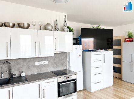 Prodej bytu, 1+kk, 42 m²
