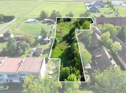 Prodej pozemku pro bydlení, 1 613 m²