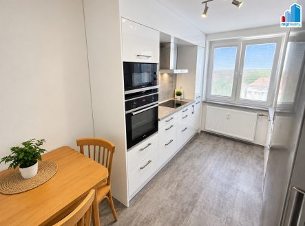Pronájem bytu, 2+1, 59 m²