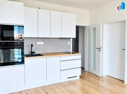 Pronájem bytu, 2+kk, 56 m²