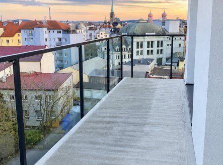 Pronájem bytu, 2+kk, 56 m²