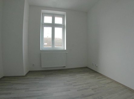 Pronájem bytu, 3+kk, 65 m²