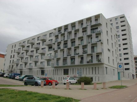 Pronájem bytu, 1+kk, 36 m² obrázek