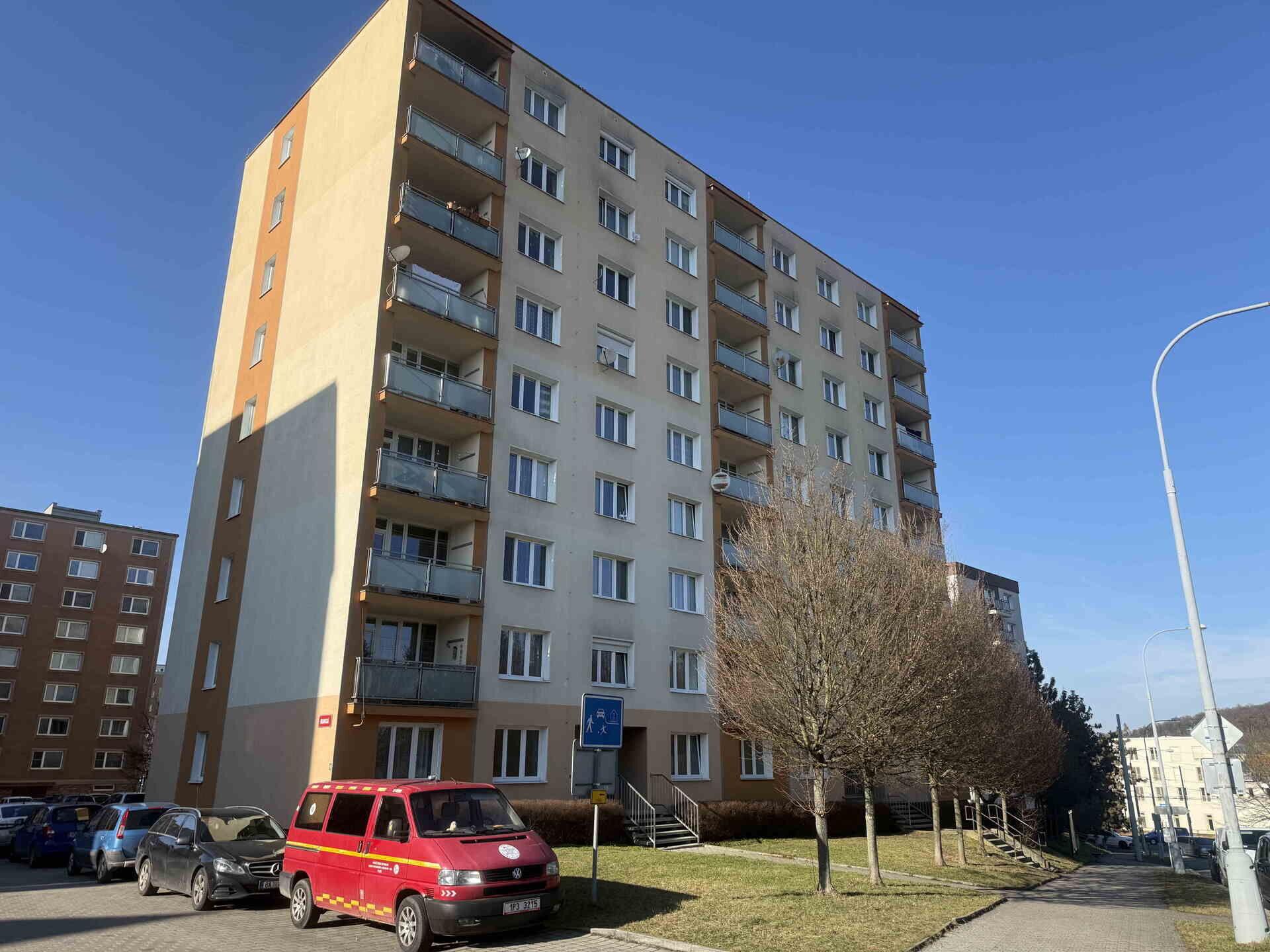Prodej světlého bytu 3+1 s lodžií v Plzni na Doubravce