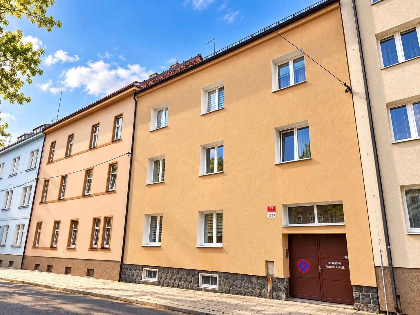 Činžovní dům se 7 byty v Plzni k prodeji