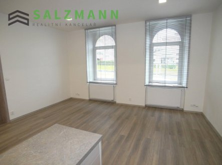 Pronájem bytu, 3+kk, 79 m²