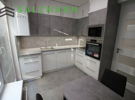 Pronájem bytu, 2+1, 67 m²